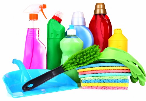 Tenancy cleaning preparation in a Soho property