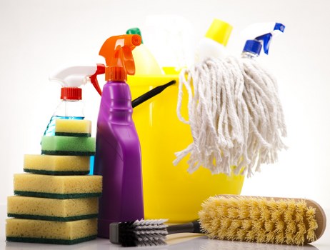 Oven cleaning for a compact Soho apartment kitchen